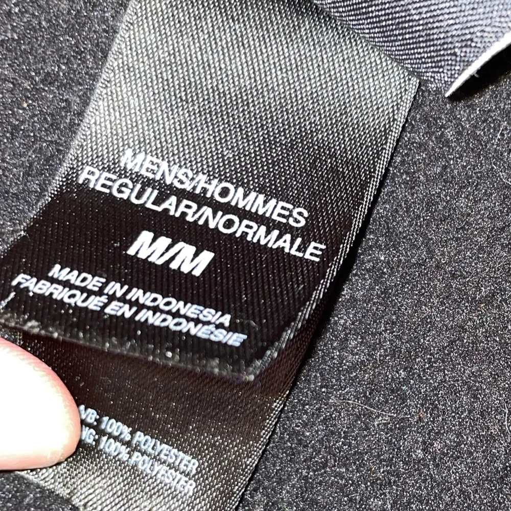 Men’s Size M North Face Jacket - Picture 3 of 3